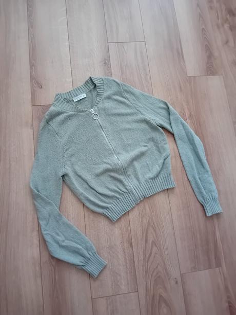 Dámsky svetrík, stradivarius,xs