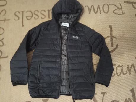 Jarná bundička, 140