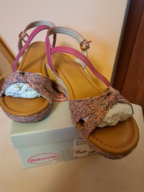 Krásne sandálky, graceland,35