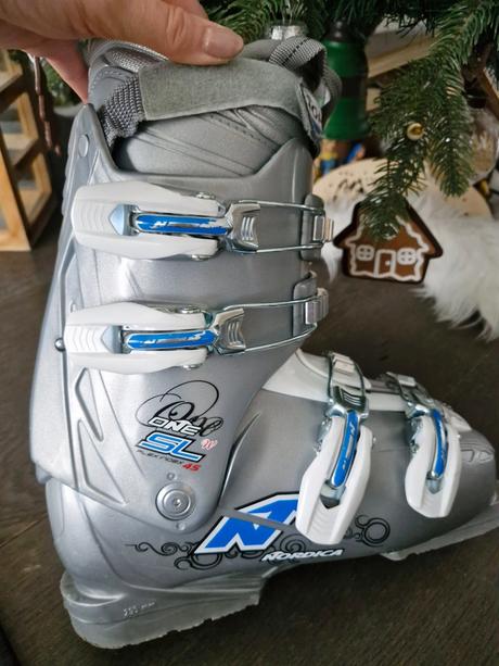 Perfektne lyziarky zn.nordica 295mm/250-255mm, nordica,38