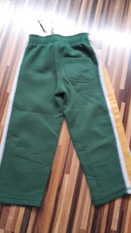 Hrubšie tepláky, pepco,92