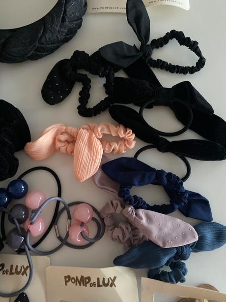 Hairdeco z pompdelux, 