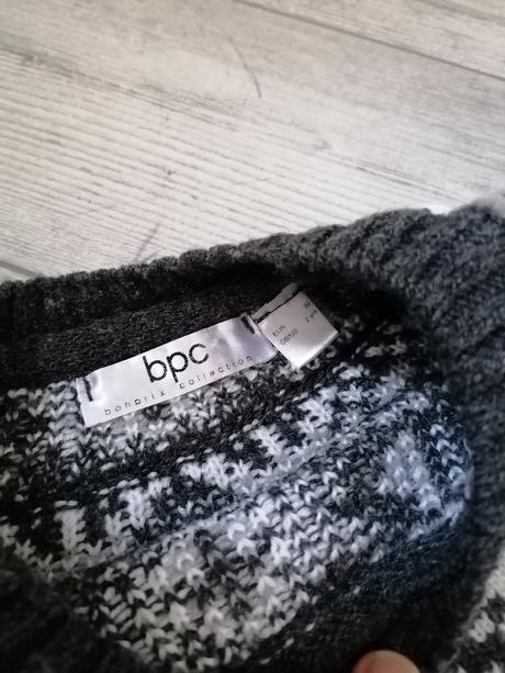 Predlžený svetrik/tunika + nové pančušky, bonprix,92