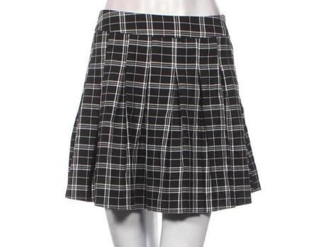 Čierna károvaná sukňa, m