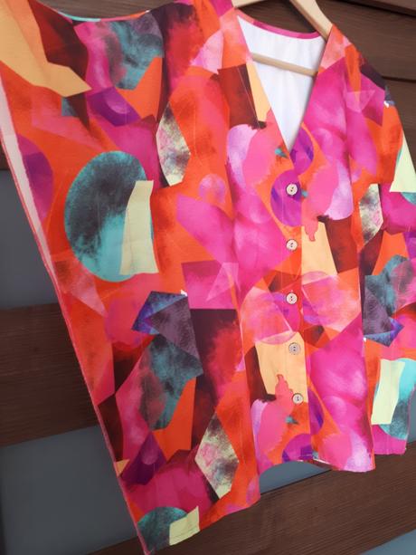 Zaujímavá blúzka, xl