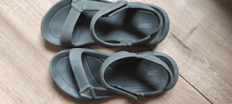 Sandále, sprandi,35