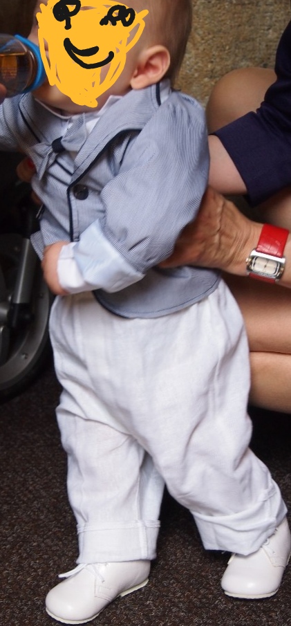 Sviatočný kompletík v74 ľahučký, 74