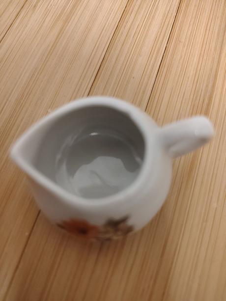 Vintage mini porcelán pre bábiky georgína 3ks 70.r,