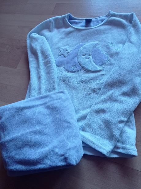 Mäkké pyžamo, 134