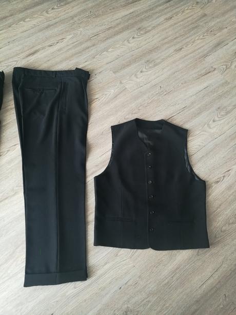 Panske čierne nohavice tesilove rozne velkosti, 56