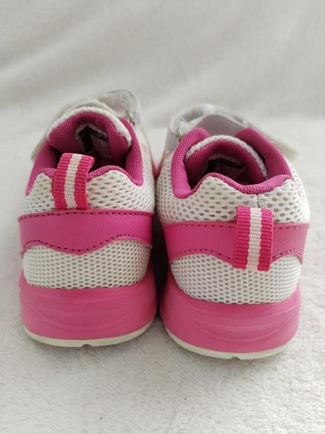 Tenisky, authority,28