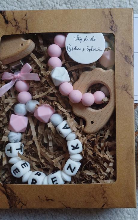 Menovka na kočík a hryzadlo ježko,