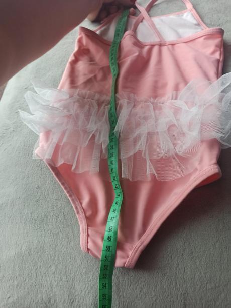 Jednodielne plavky, 116