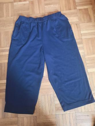 Dámske 3/4 teplákové nohavice, l