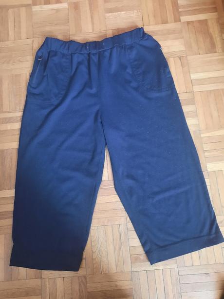 Dámske 3/4 teplákové nohavice, l