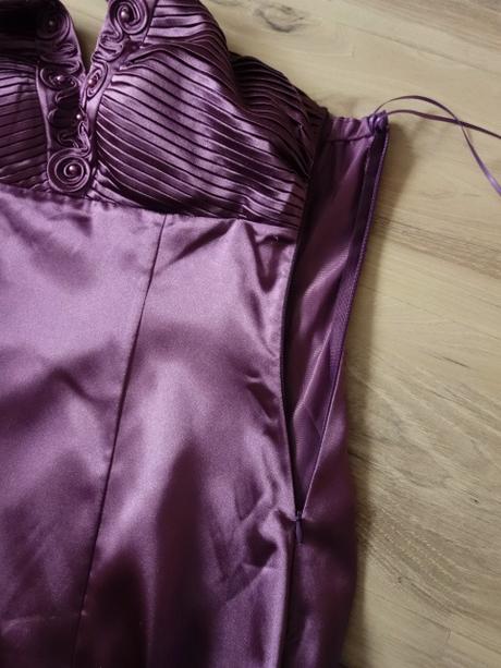 Dámske spoločenské šaty, m