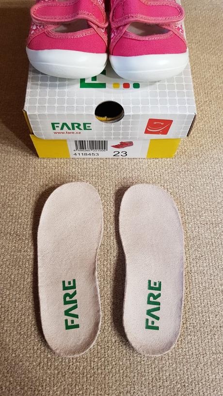 Papuče 23 pre dievča, fare,23