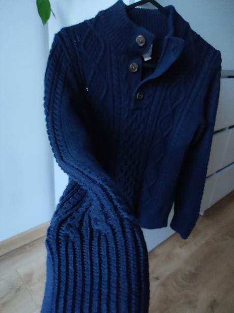 Hrubší elegantný sveter gap, gap,134