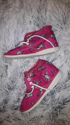 Papucky s dalmatincom, 24