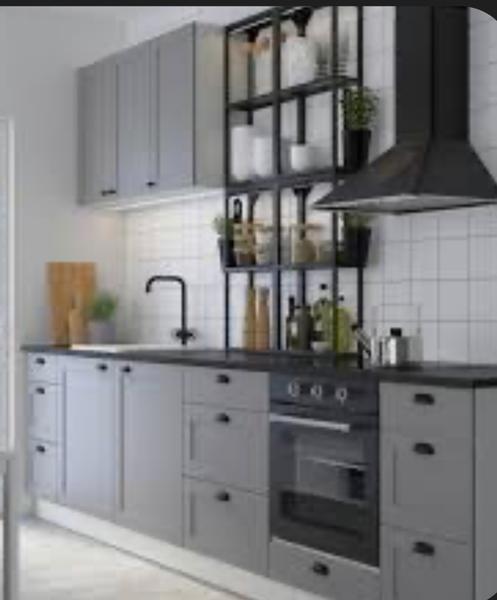 Hľadám stolára pre kuchyňu na mieru v okolí Považskej Bystrice