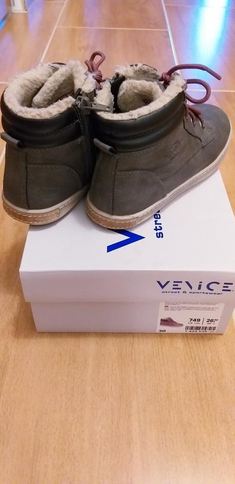 Zateplené botasky, deichmann,30