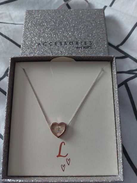 Srdiečko s písmenom l, next