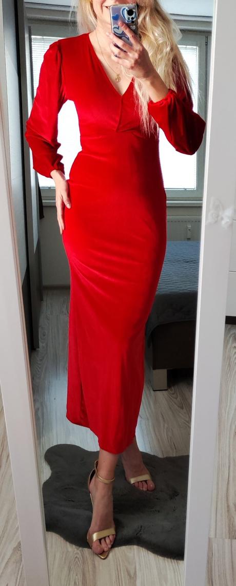 Spoločenské šaty, m / s