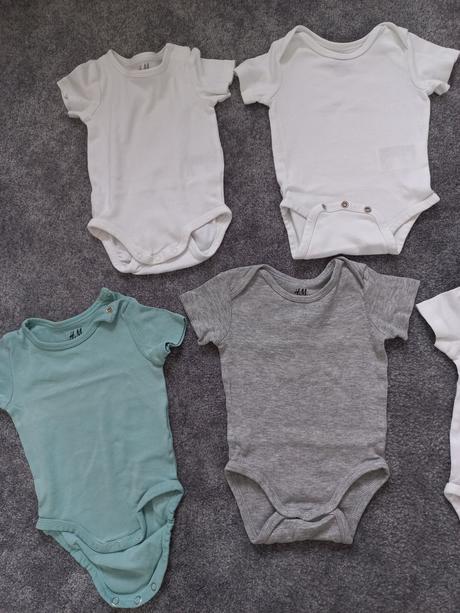 7x kratke body, h&m, 62, h&m,62