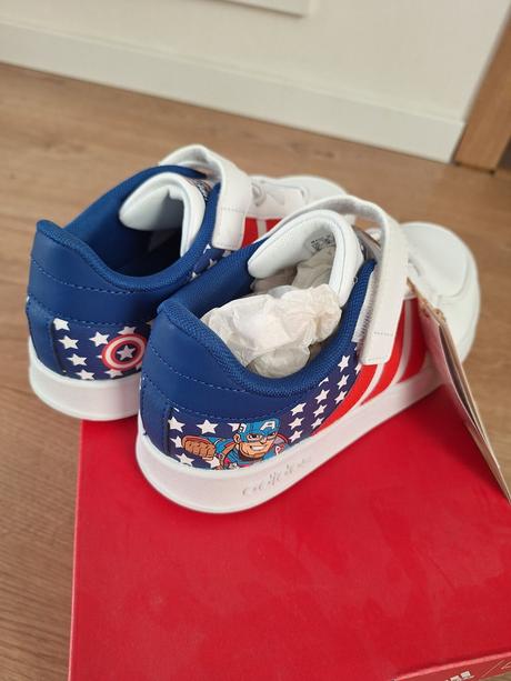 Tenisky adidas, adidas,34