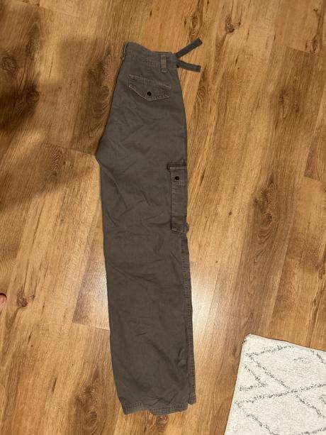 Kapsace xs, bershka,32