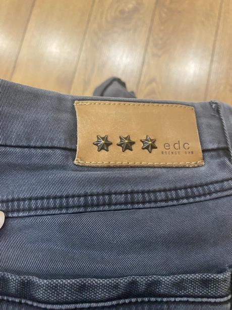 Trištvrťové rifľové nohavice - elastické, 38