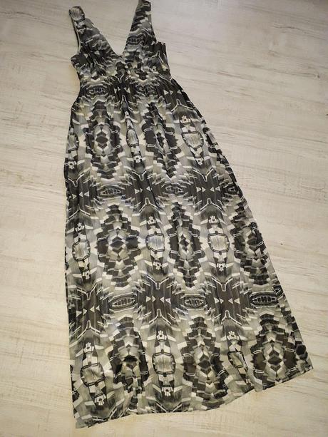 Maxi šaty, 38
