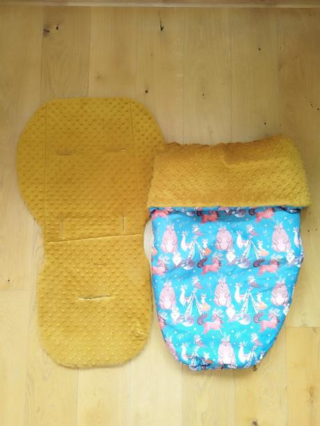 Trojkombinácia moon no. one ocean  2021, moon,moon no. one