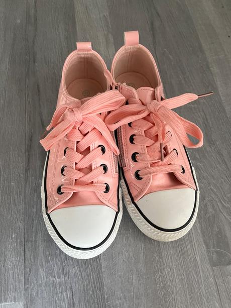 Tenisky vel.33, nelli blu,33