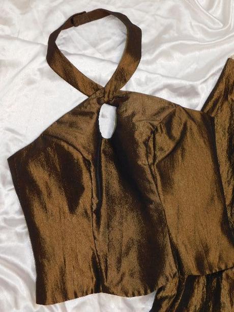 Luxusny komplet na spoločensku udalost, 42