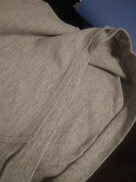 Predĺžený svetrík, 92