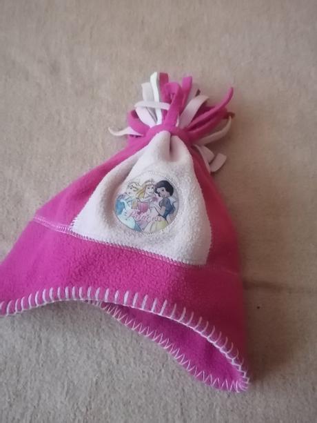 Disny čiapka, disney,92