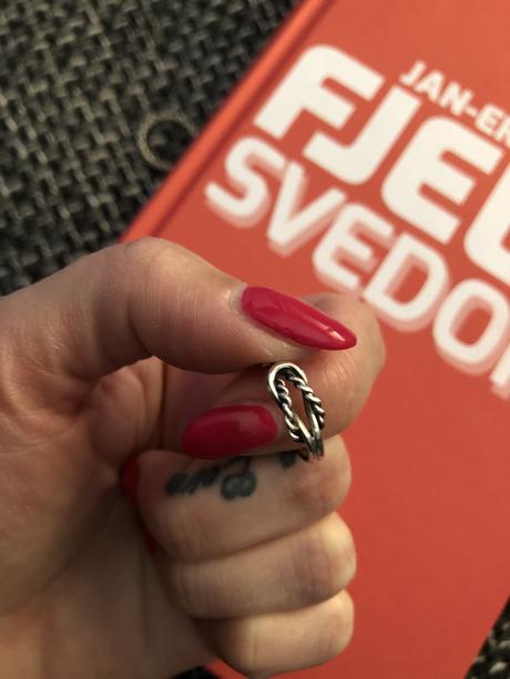 Strieborný prstienok, 