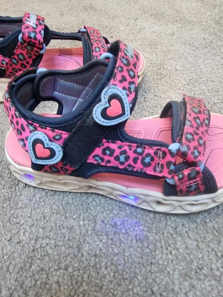 Skechers sandále, skechers,33