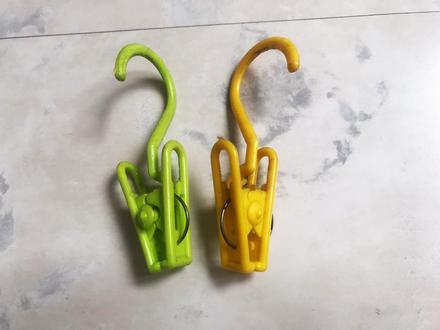 Vešiačiky so štipcami 2 ks,