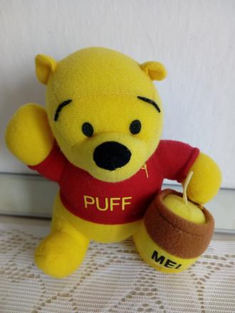 Plyšová hračka macko pú, výška 15cm, šírka 14cm,