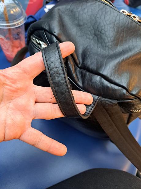 Damsky ruksak desigual, desigual