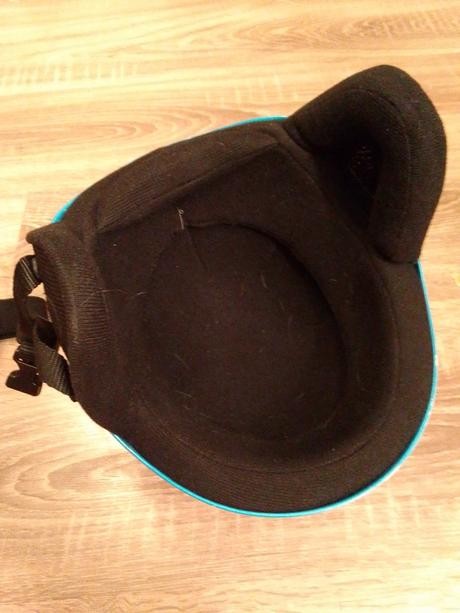 Lyžiarska prilba +okuliare, xs