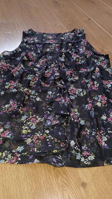 Bluzka s volanom, atmosphere,40