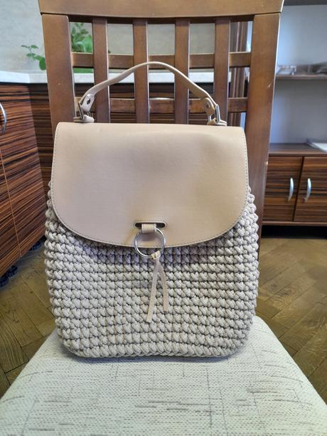 Háčkovaný batoh/kabelka, 