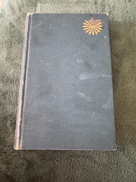 Miksáth.prípad mladého nosztyho s marikou tóthovou,