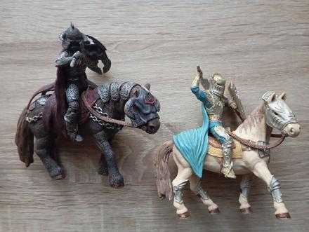 2x rytieri schleich, 