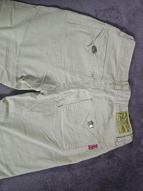 Trojštvrťové nohavice, m