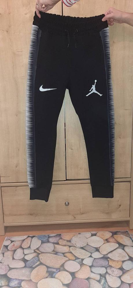 Nike športová suprava mikina+teplaky vel. m, nike,m