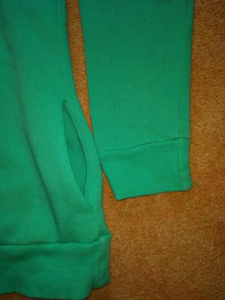 Teplé mikiny 3ks (inz.č.08), 164